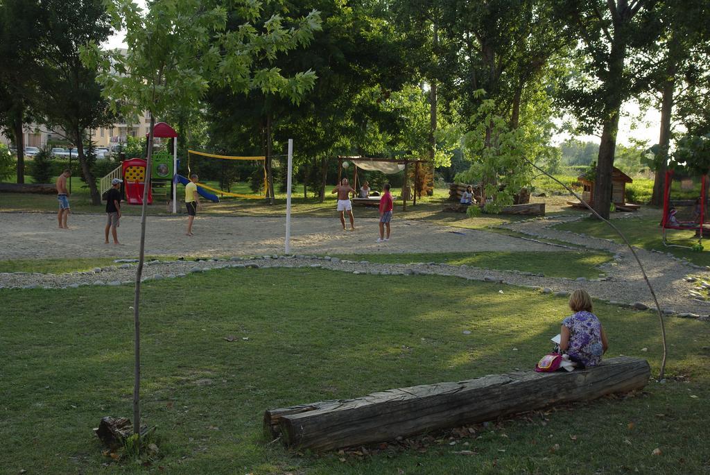 Harmony Suites Jungle Sluneční pobřeží Exteriér fotografie